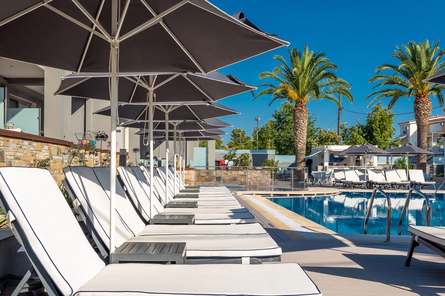 Dionysos Hotel & Suites